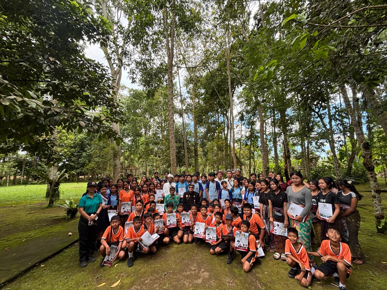 AWK AJAK SISWA SD HINGGA SEKE TERUNA TERUNI PERKUAT NILAI PANCASILA MELALUI SOSIALISASI EMPAT PILAR IMG-20260520-WA0176.jpg