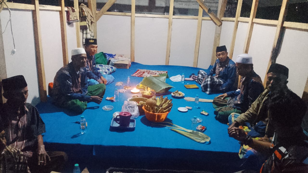 Mamaca dan Ngruwat Awali Petik Laut Kalitopo Wongsorejo IMG-20260621-WA0186.jpg