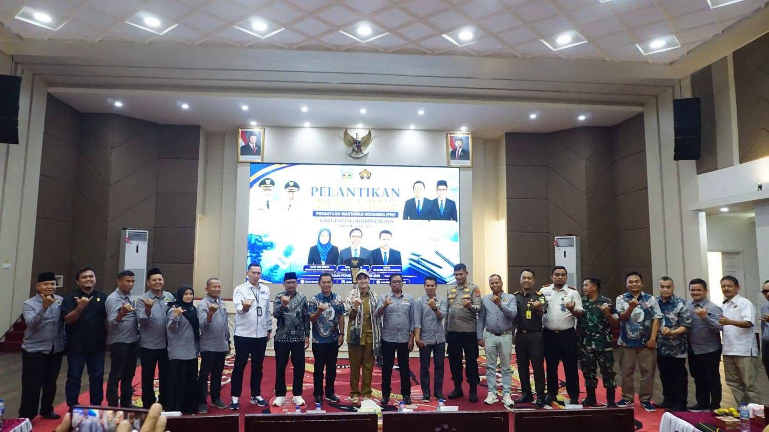 PENGURUS PWI PERIODE TAHUN 2026 - 2029 DI LANTIK , BUPATI DHARMASRAYA AJAK WARTAWAN JADI PELOPOR JUR IMG-20260805-WA0010.jpg